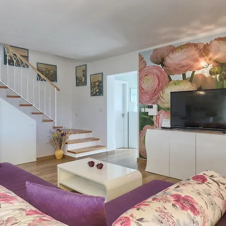 Feriehus Nella Rovinj